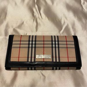 BURBERRY WALLET